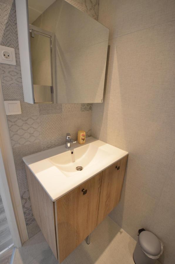Studio + Balcon + Parking - Ultra Centre Apartment Annecy Bagian luar foto